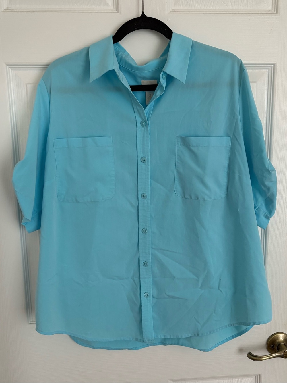 Chico's Turquoise Short-Sleeve Button-Down Shirt